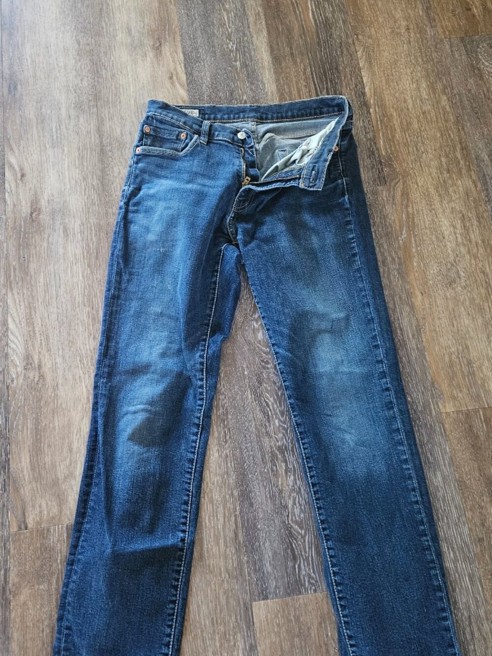 Levi jeans
